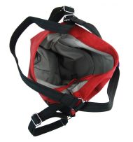 Velká dámská kabelka přes rameno / batoh červená / černá