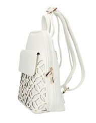 Smetanově bílý dámský módní batůžek v perforovaném designu AM0109