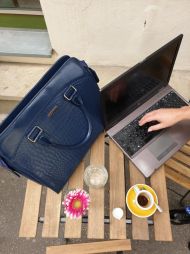 Dámská luxusní taška na notebook černý lak nové kroko ST01 15.6" GROSSO