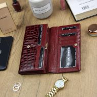 Gregorio Kožená tmavě červená dámská peněženka dárkové krabičce