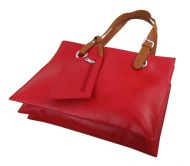 Moderní dámská kabelka přes rameno červená